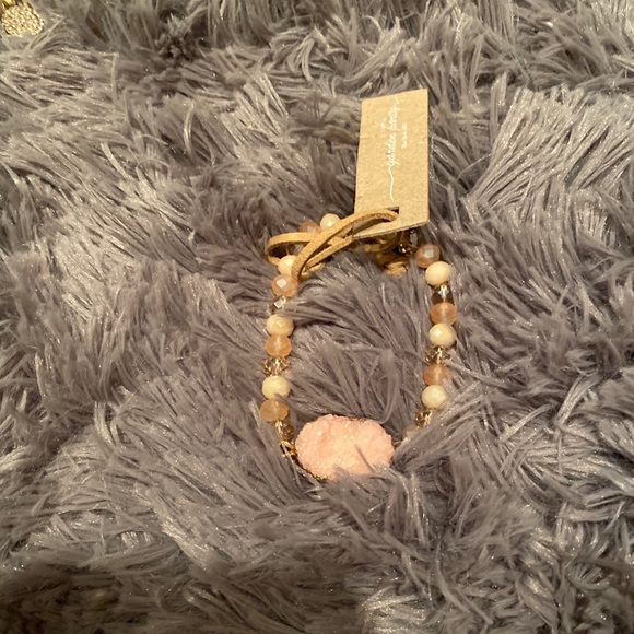 Pink crystal bracelet - Picture 1 of 1